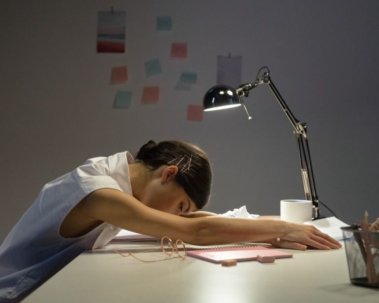 Psiquiatra para Insônia: Quando os Remédios Para Dormir São Necessários