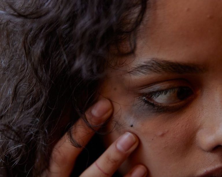 Sintomas de Depressão em Adultos: Guia Completo